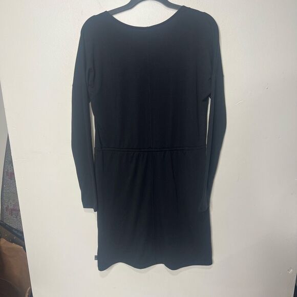 Mountain Hardwear Black Scoop Neck Long sleeve Tee Shirt Dress Sz M - Picture 13 of 14